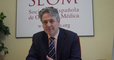 Emilio Alba, catedrático de Oncología de la Universidad de Málaga (UMA)