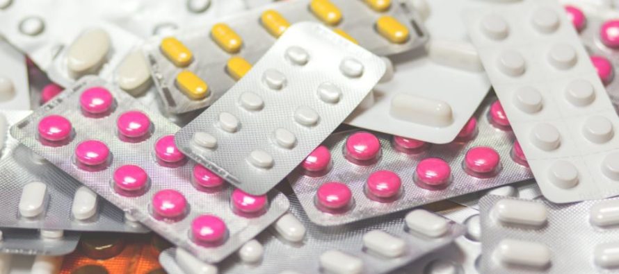 Las farmacias españolas ya tienen la pastilla única para tratar el VIH