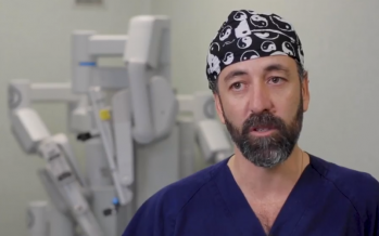 Quirónsalud Barcelona realiza una cirugía robótica transoral para el síndrome de Eagle
