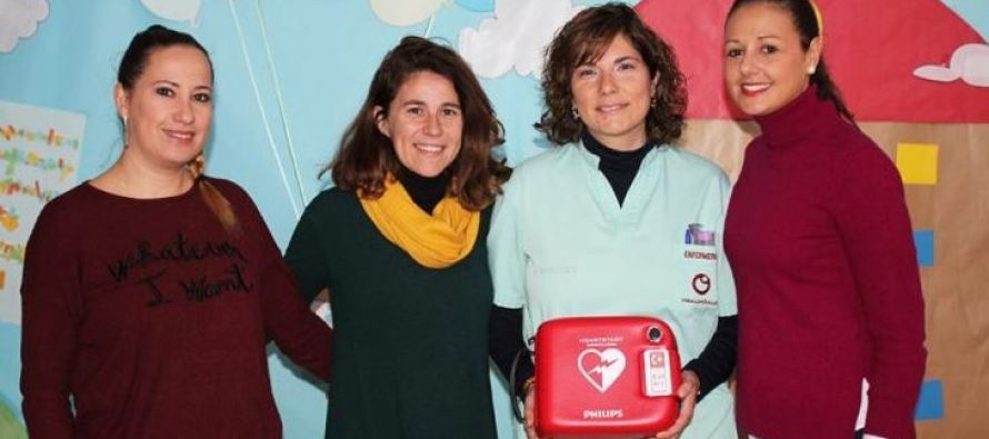 Vinalopó Salud dona un desfibrilador a un Colegio Público de Educación Especial