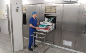 Presentan una guía de esterilización hospitalaria que optimiza los niveles de seguridad en los procesos