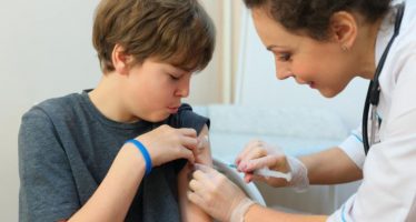 Un ensayo clínico en el que participa el 12 de Octubre demuestra la eficacia de la vacuna de Pfizer para niños