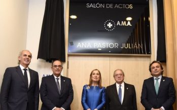 El salón de actos de A.M.A, recibe el nombre de Ana Pastor Julián