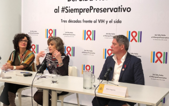 Sanidad inaugura la exposición «Del SiDa NoDa al Siempre Preservativo, Tres décadas frente al VIH y el Sida»
