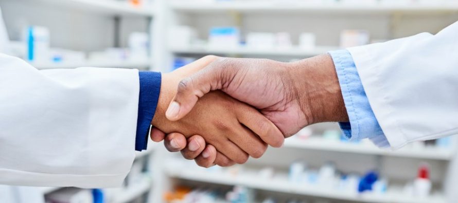 La industria farmacéutica europea pide mejoras en materia de medicamentos con Reino Unido