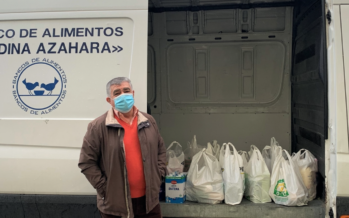 Quirónsalud Córdoba entrega al Banco de Alimentos los productos recogidos en su campaña de Navidad