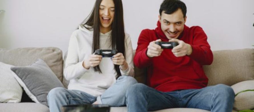 Pablo Barrecheguren: «Los videojuegos no generan comportamientos agresivos»