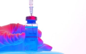 Inglaterra administra la cuarta dosis de la vacuna anti-Covid