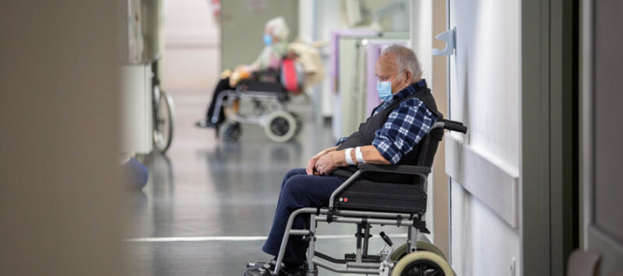 La espera media en las urgencias de los hospitales públicos aumenta a 50 minutos frente a los 42 en 2019
