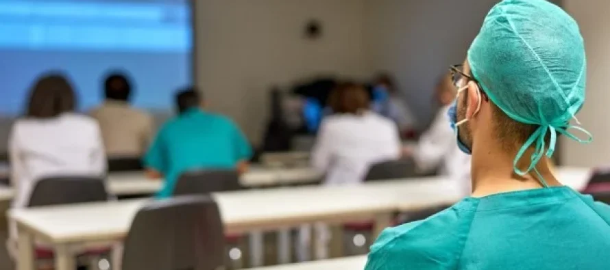 El 98% de los alumnos de Medicina formados en HM Hospitales aprueban el MIR