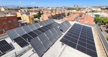 Ribera Hospital de Molina instala en su tejado una planta de energía solar para autoconsumo