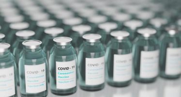 La vacuna frente a la Covid-19 provoca trastornos en el flujo menstrual según un informe