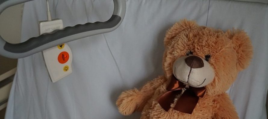 Tratan con éxito a una niña de 11 años con una enfermedad rara autoinmune con terapia CAR-T