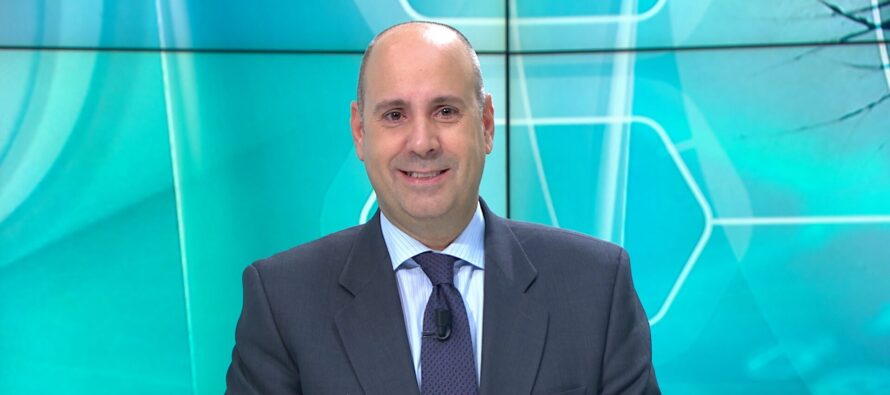 Dr. Javier Cortés: «Cada vez se trata mejor el cáncer, pero peor a los pacientes con cáncer»