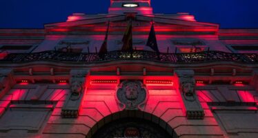 Madrid ilumina la Real Casa de Correos en el Día Internacional del Síndrome 22q11