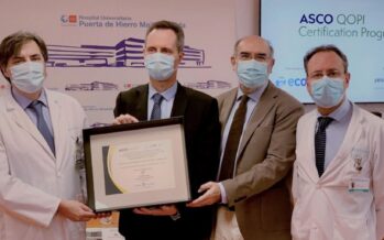 El Puerta de Hierro recibe la certificación por la atención a los pacientes oncológicos