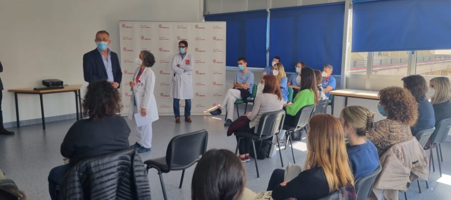 Ribera Juan Cardona hace fijos a 17 auxiliares y técnicos