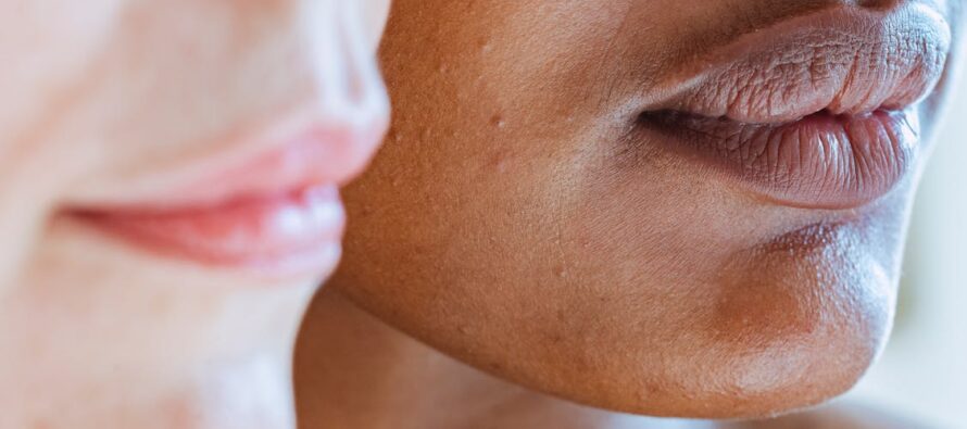 Sanidad registra 22 casos graves por uso de cosméticos en 2022