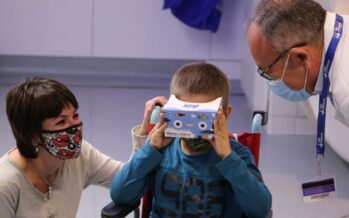 La realidad virtual rebaja la ansiedad a los pacientes pediátricos de oncología radioterápica