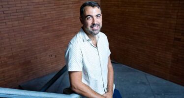 Ignacio Sáez: «La capacidad de prever el futuro y revisar el pasado nos predispone a la enfermedad mental»