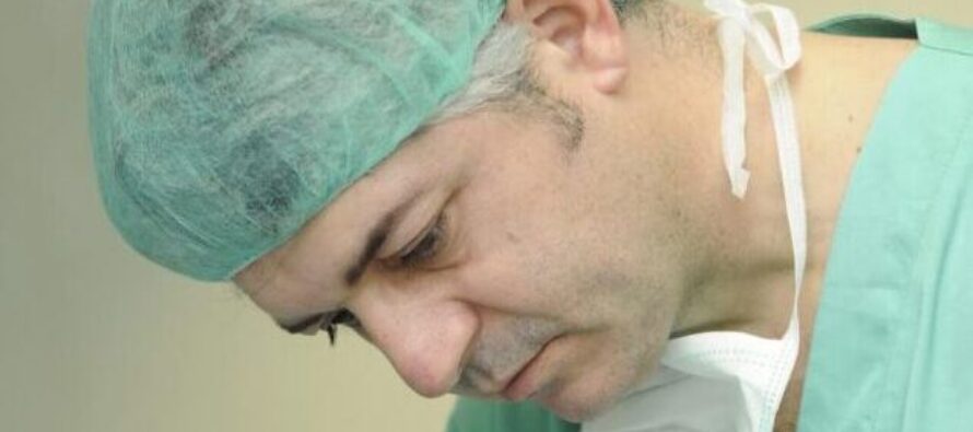 Dr. Alonso Poza