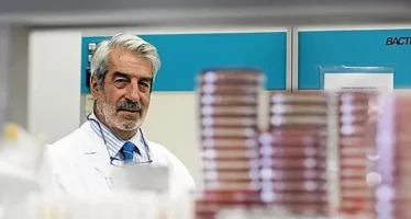 Raúl Ortiz de Lejarazu: «La covid nos ha puesto en una situación de extremado nerviosismo»