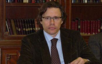 Dr. José Luis Ayuso