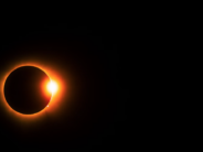 La observación segura del eclipse pasa por emplear protección ocular homologada